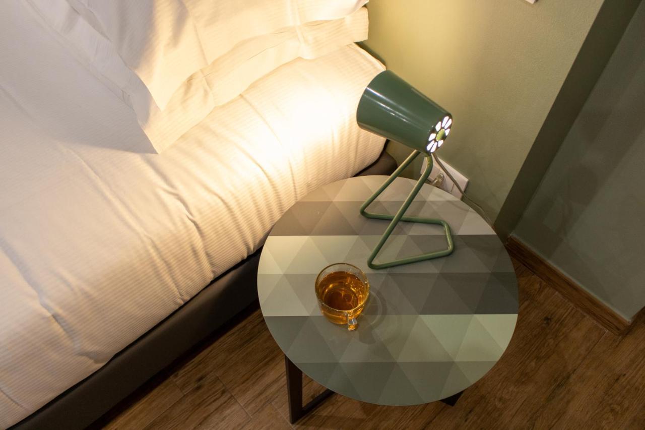 Aqualago Casa Vacanze Apartment E แวร์บาเนีย ภายนอก รูปภาพ